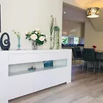 Villa 3 Room Ac Pool Parking 2 Min Beach By Car Vila Cannes
