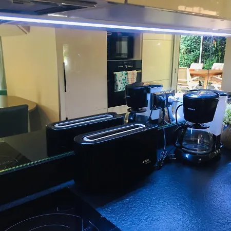 3 Ac Garden Pool Parking 2 Min By Car Cannes